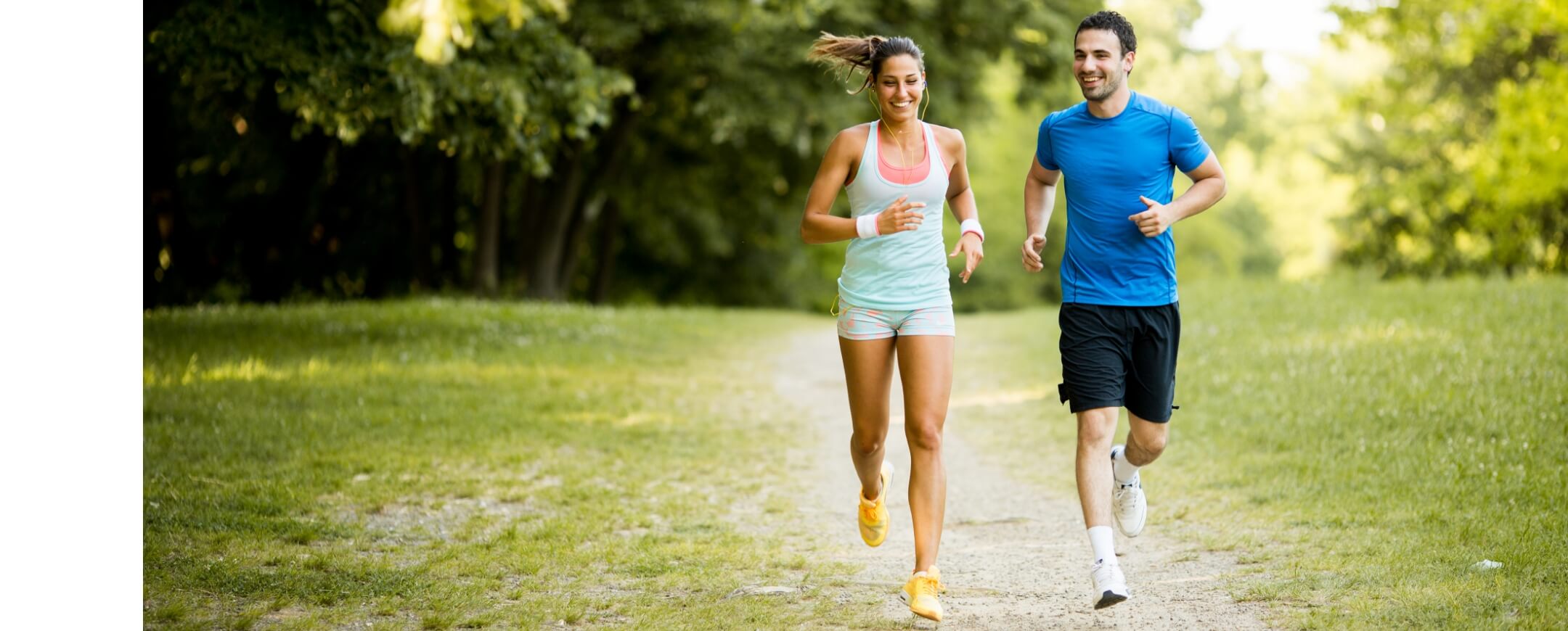 young-couple-running-2023-11-27-05-31-05-utc